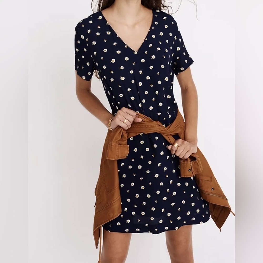 Madewell Women's Button-Back Easy Dress in Daisy Dots Blue Size XS